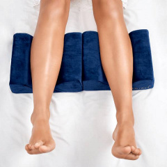 Подушка для ног сепаратор колен Qmed Knee and Leg Spacer Павлоград
