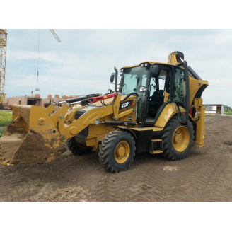 Оренда екскаватора-навантажувача CAT 432 F