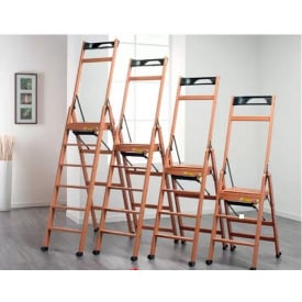 Драбина FOPPAPEDRETTI LaScala від 4 до 6 ступенів горіх