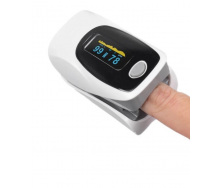 Пульсоксиметр на палец для изменения пульса и сатурации крови Pulse Oximeter C101A3 (MAS40388)