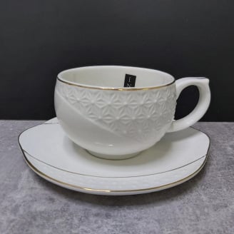 Чашка с блюдцем 240 мл фарфоровая белая Снежная королева Interos 508610-A