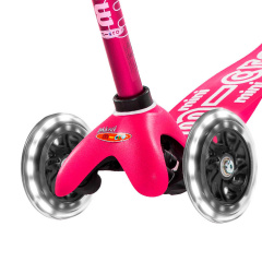 Самокат детский Deluxe led pink до 50 кг 3-х колесный Micro DD657640 Тернопіль