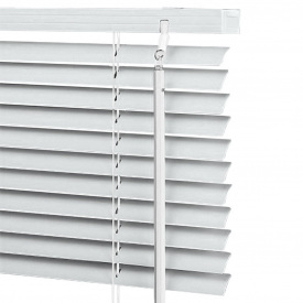 Жалюзі горизонтальні білі розміру 560х1300 мм