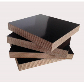 Фанера кольорова ламінована 6,5х1250х2500 M/M Riga (white)