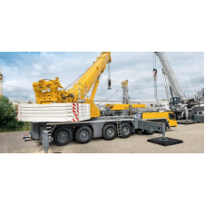 Оренда автокрану Liebherr 300 тонн Тернопіль та вся Україна