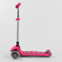 Самокат трехколесный Best Scooter складной алюминиевый руль, 4 колеса PU со светом Pink (102317) Ивано-Франковск