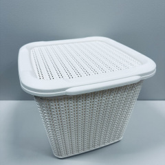 Кошик пластиковий з кришкою Ucsan Plastik М-071 30,5x32x25 см 15 л Бежевий Рівне