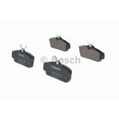 Тормозные колодки Bosch дисковые передние NISSAN Primera/Almera F >>06 PR2 0986495070 Надворная