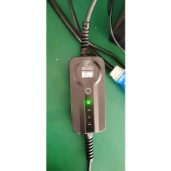 Зарядное устройство Psheko для электромобилей Type 1 до 3.5 кВт 16 A 1-фазное Черный (R050660) Бушеве