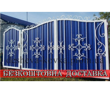 Ворота из коваными элементами и профнастила