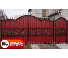 Кованые ворота из профнастила и коваными вставками