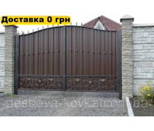 Кованые ворота из профнастила из элементами ковки