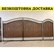 Кованые ворота из профнастила и ковкой Код: А-01276