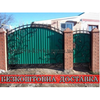Кованые ворота из профнастила