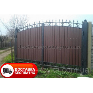 Кованые распашные ворота из профнастила