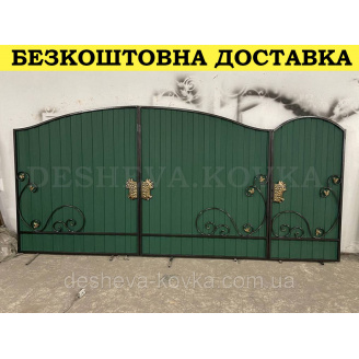 Ворота из калиткой профнастила из коваными элементами
