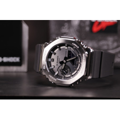 Годинник Casio G-SHOCK GM-2100-1AER Курень