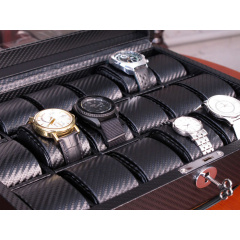 Шкатулка для зберігання годинників Salvadore 18W-KCC 340х260х90 мм Чорний Доманёвка
