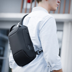 Рюкзак на одне плече Mark Ryden Mini Odyssey MR7116 34 х 20 х 12 см Чорний Нововолынск