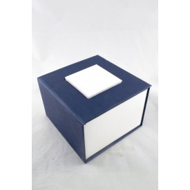 Подарункова коробка для годинника з подушечкою Украина ТД Синьо-білий 90х85х60 мм