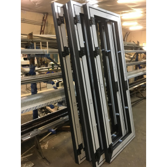 Дизайнерські алюмінієві двері з преміальних профілів Schüco (Німеччина), Aluron (Польща) від виробника в Києві