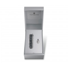 Складной нож Victorinox Classic SD Brilliant Crystal 58 мм 5 функций рукоять инкрустирована кристаллами (0.6221.35) Акимовка