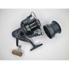 Катушка Okuma Custom Black CB-80 3+1BB 3.8:1 (1013-1353.09.82) Стрий
