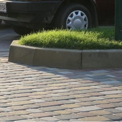 Бордюр дорожній Золотий Мандарин 1000х150х300 мм сірий Новомосковськ