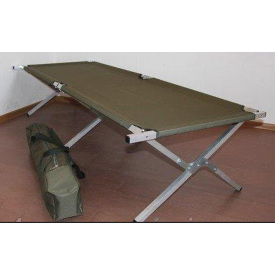 Раскладушка туристическая Нато 1900х700 мм с сумкой походная прочная на металлокаркасе