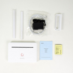 Роутер бездротовий маршрутизатор Lightwell 4G LTE WCDMA:B1/8 (259256) Славута
