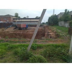 Занурення балки Віброзанурювачем Лозова