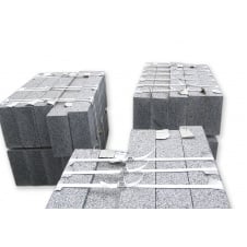 Гранітний бордюр дорожній пиляний (Козування)