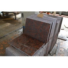 Капунський граніт полірований плитка 400*400*17 , 300*300*17