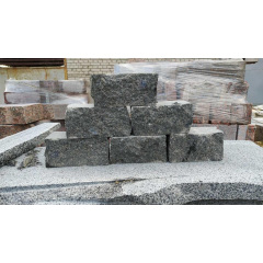 Гранітний бордюр пилено-комірий (Габрос) Володарск-Волынский