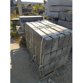 Гранітний бордюр дорожній пиляний (Габросро)