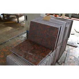 Капунський граніт полірований плитка 400*400*17 , 300*300*17