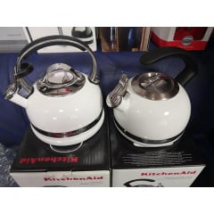 Чайник KitchenAid KTEN20CWH 2.0-Quart Kettle with C Handle and Trim Band - White Кривой Рог