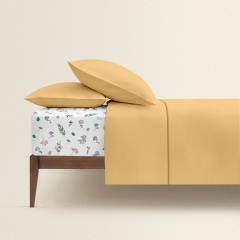 Двоспальна постіль з простирадлом на гумці Honey CS3 COSAS Золотистий 180х220 см Нове