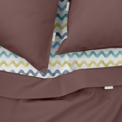 Двуспальная постель с простыней на резинке Mousse CS7 COSAS Шоколад 180х220 см Братское