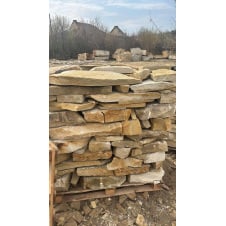 Плити піщаника (пісковика) товсті природної форми для парковок, пошагових доріжок