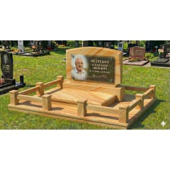 Класичний меморіальний комплекс пісковик Кобижча