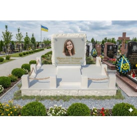 Меморіальний комплекс для жінки "Скала" білий мармуровий пісковик