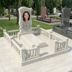 Меморіальний комплекс мармуровий піщаник для жінки з балясинами