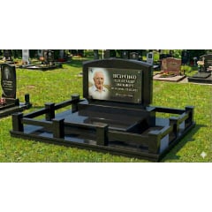 Класичний меморіальний комплекс 2 чорний граніт Пологи