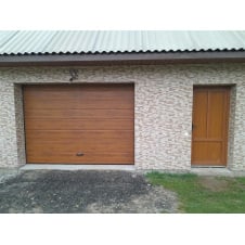 Cекційні Секційні гаражні ворота Gant Plus розмір 2700 х 2300 мм. (Широка лінія - Золотий дуб (Торсіон)