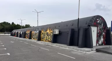 6 фактів, які відрізняють укриття «Фортеця» Hobbit House від типових рішень